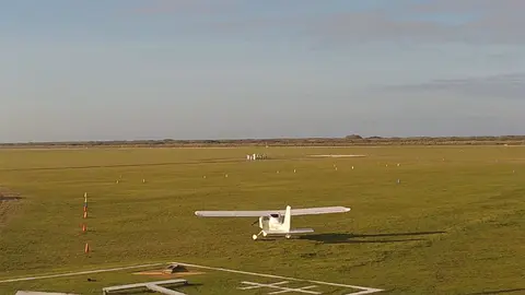 Laatste beeld van Ameland vliegveld helispot