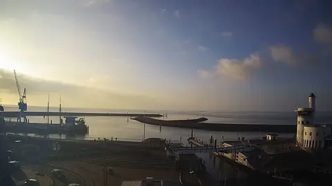 Laatste beeld van Port Entrance