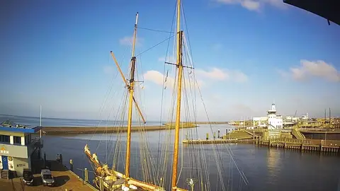 Laatste beeld van Noorderpier Harlingen